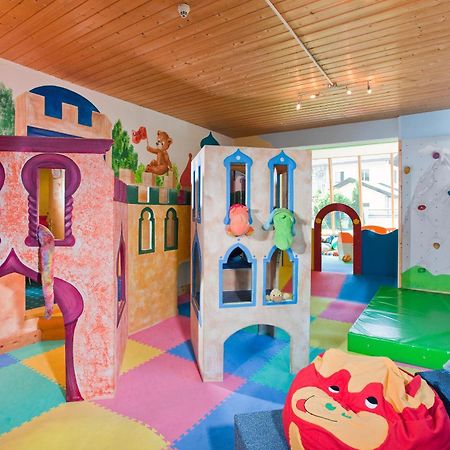 Hotel Truyenhof Ried im Oberinntal Luaran gambar