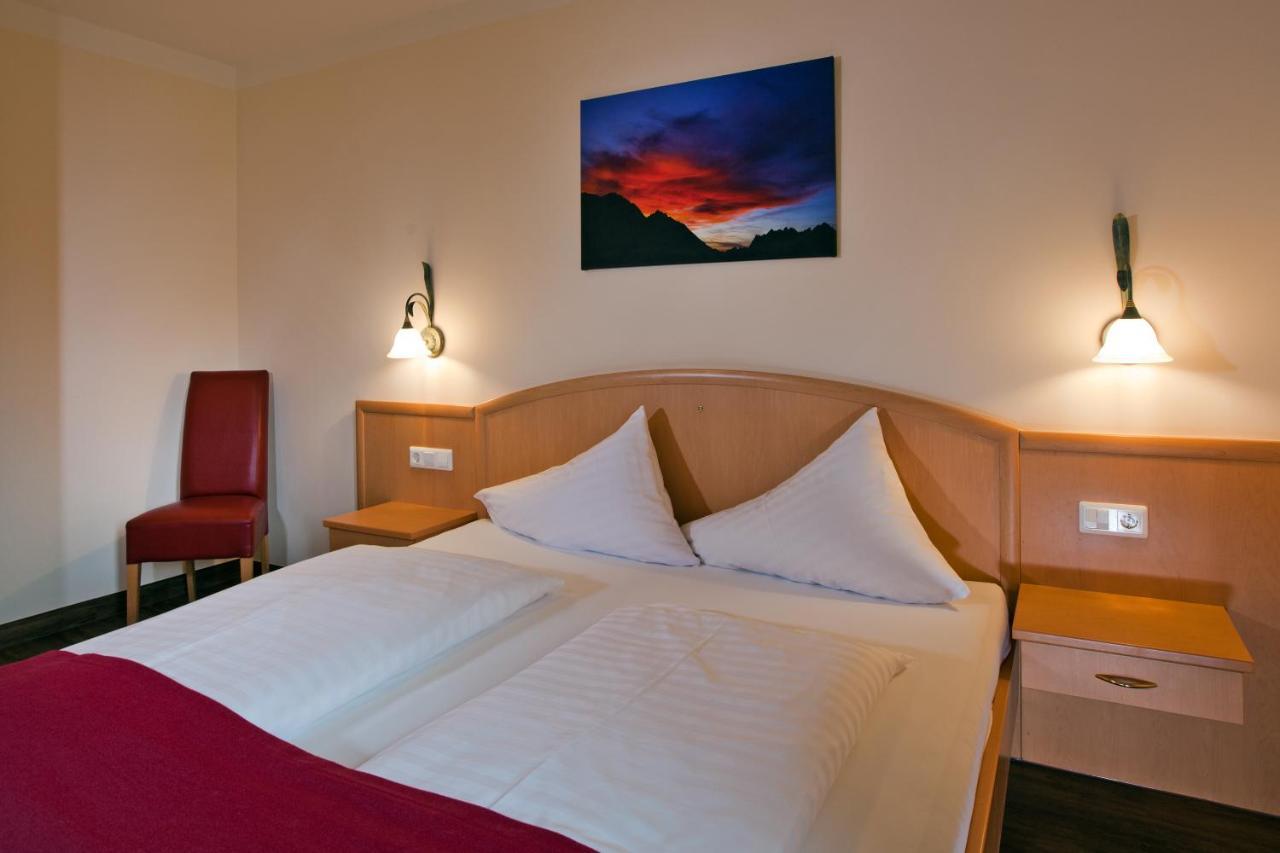 Hotel Truyenhof Ried im Oberinntal Luaran gambar