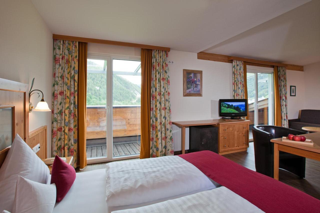 Hotel Truyenhof Ried im Oberinntal Luaran gambar