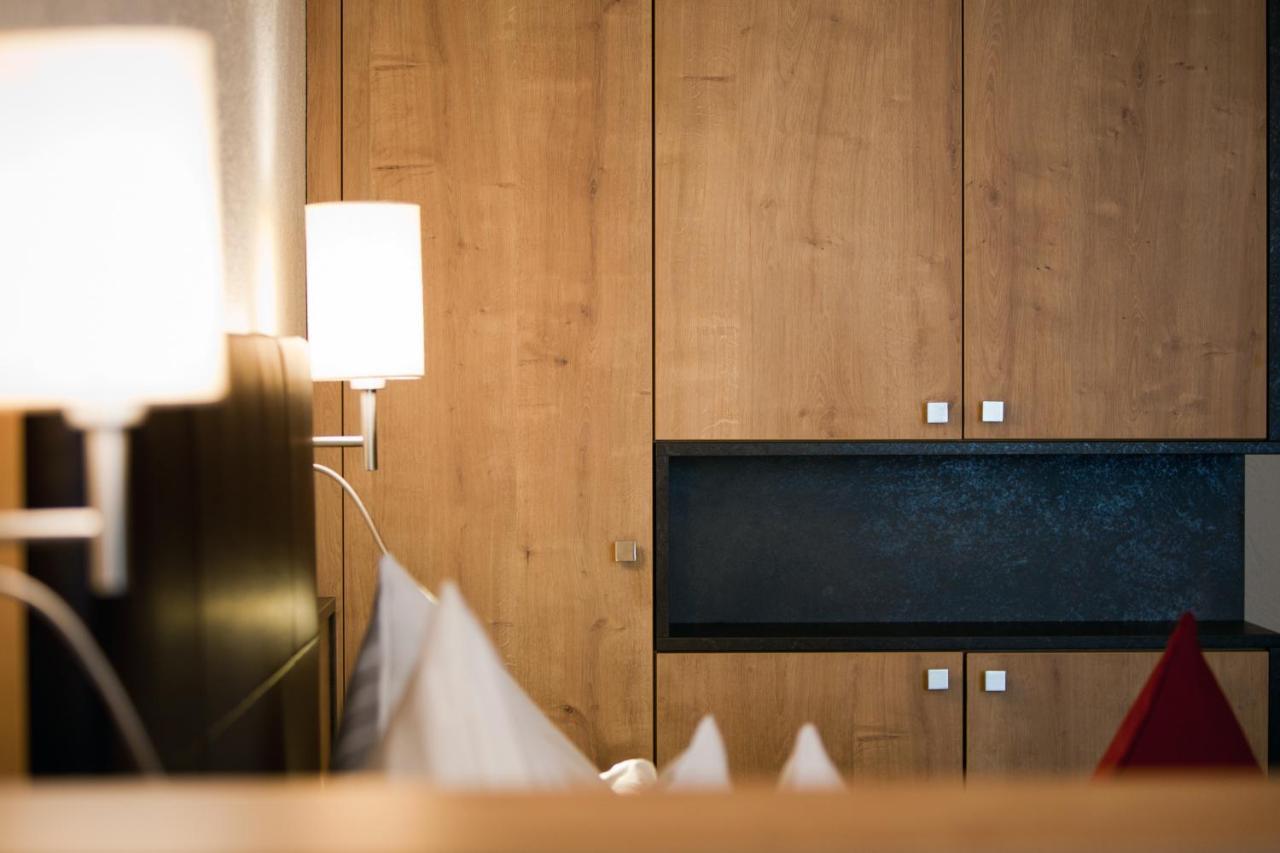 Hotel Truyenhof Ried im Oberinntal Luaran gambar