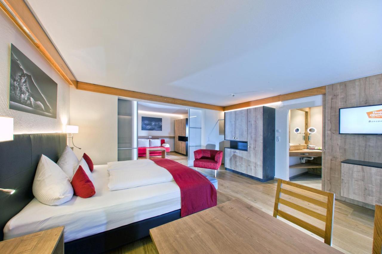 Hotel Truyenhof Ried im Oberinntal Luaran gambar