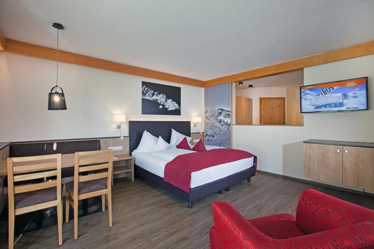 Hotel Truyenhof Ried im Oberinntal Luaran gambar