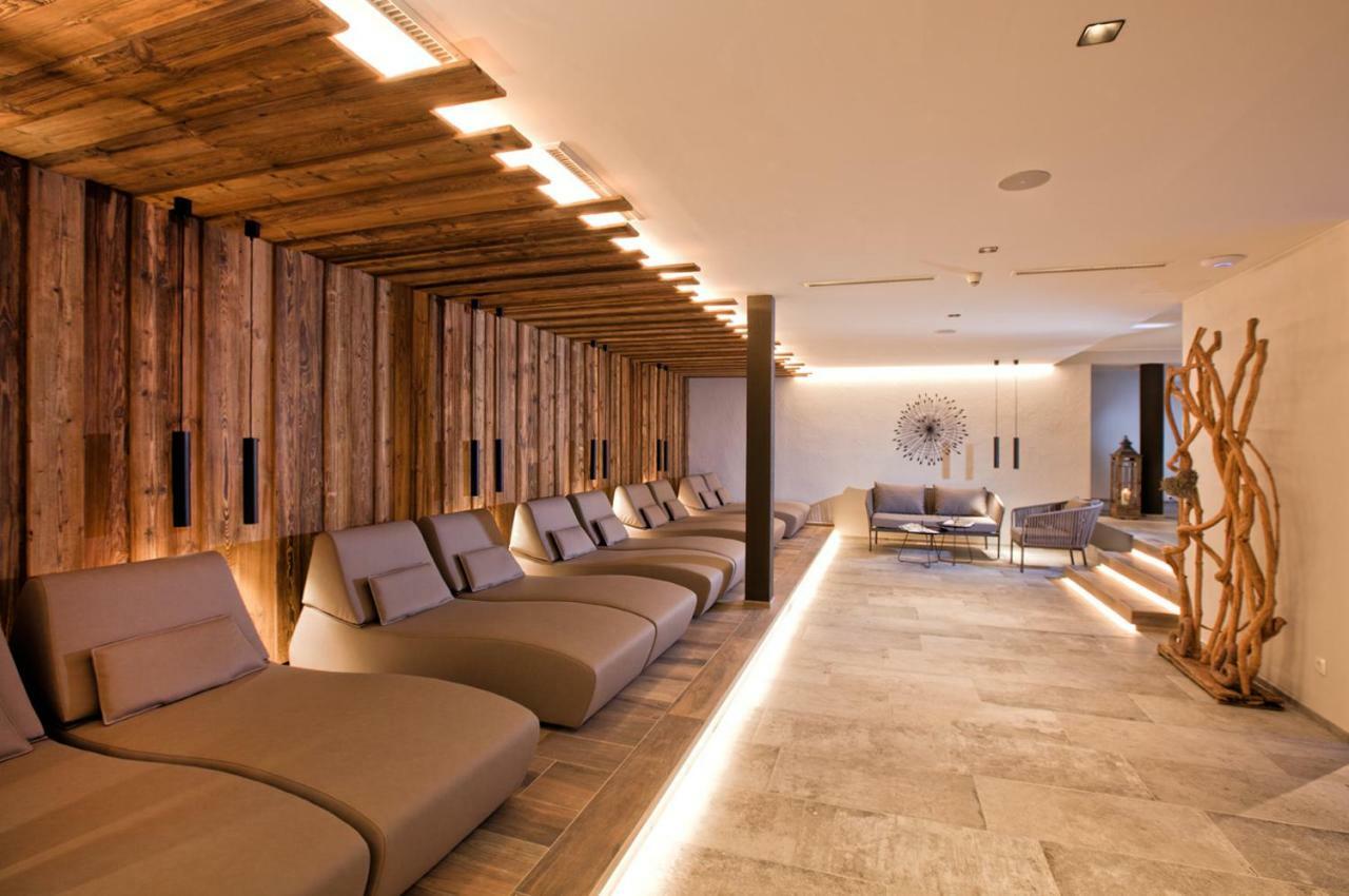 Hotel Truyenhof Ried im Oberinntal Luaran gambar